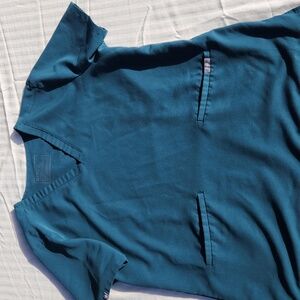 Figs Large Carribean Blue scrub top